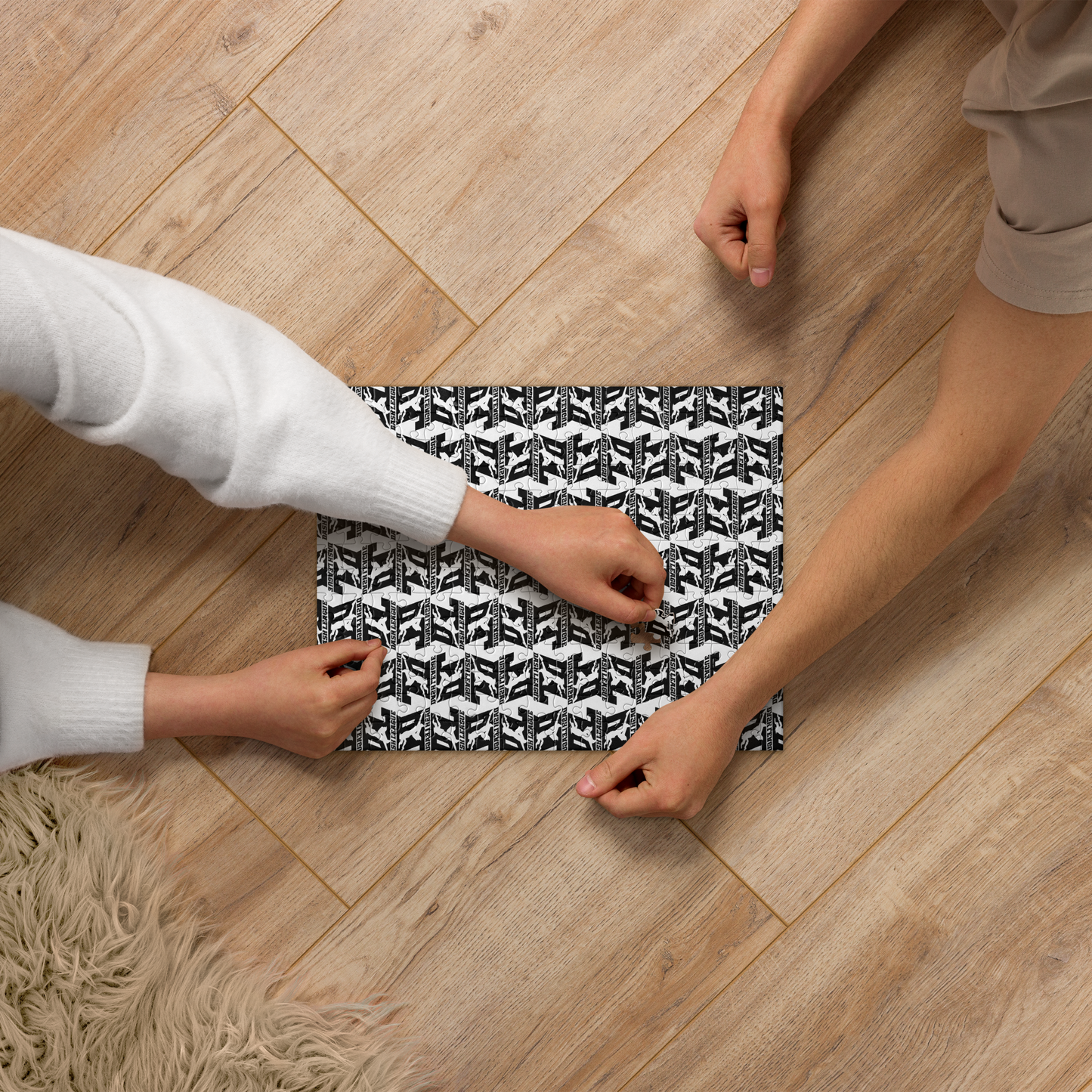 Puzzle (252 or 520 pieces) Black DL Logo Pattern