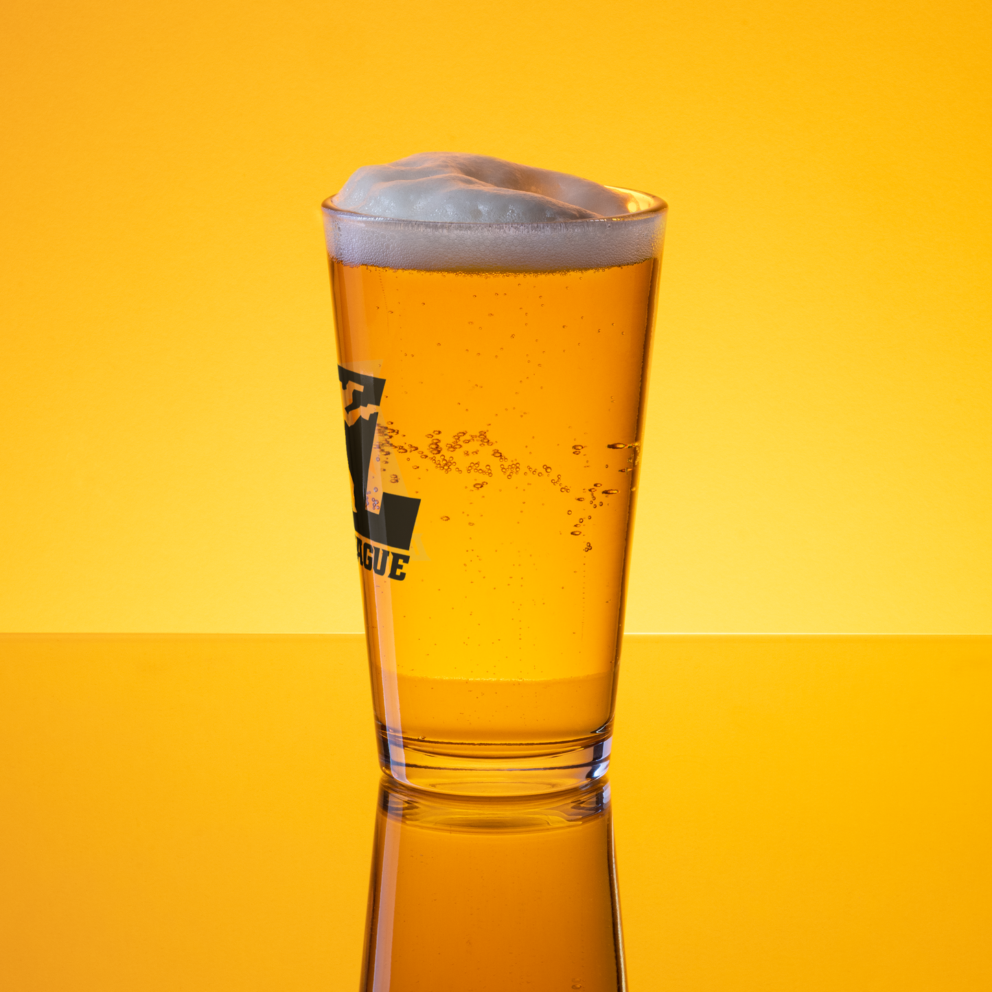 Pint Glass Black DL Logo