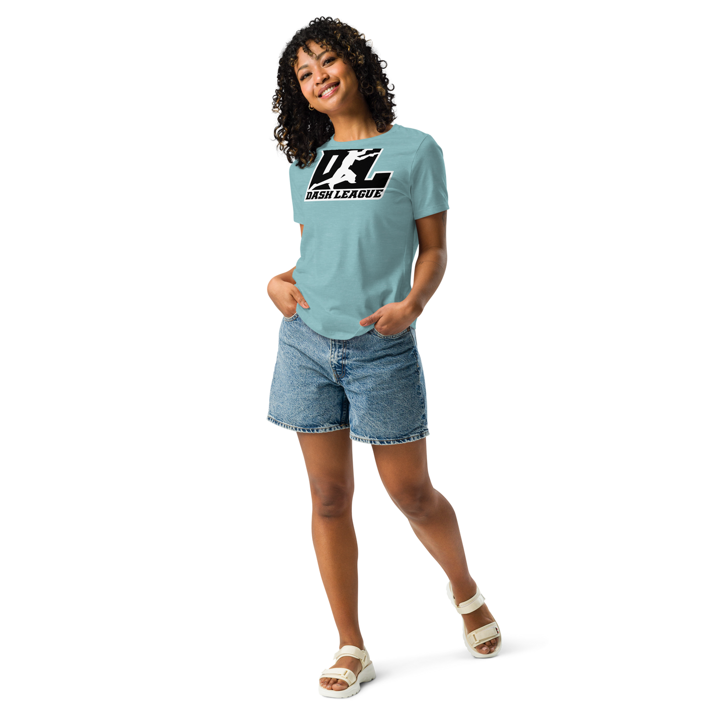 Camiseta holgada para mujer en color negro con logotipo DL en contorno blanco
