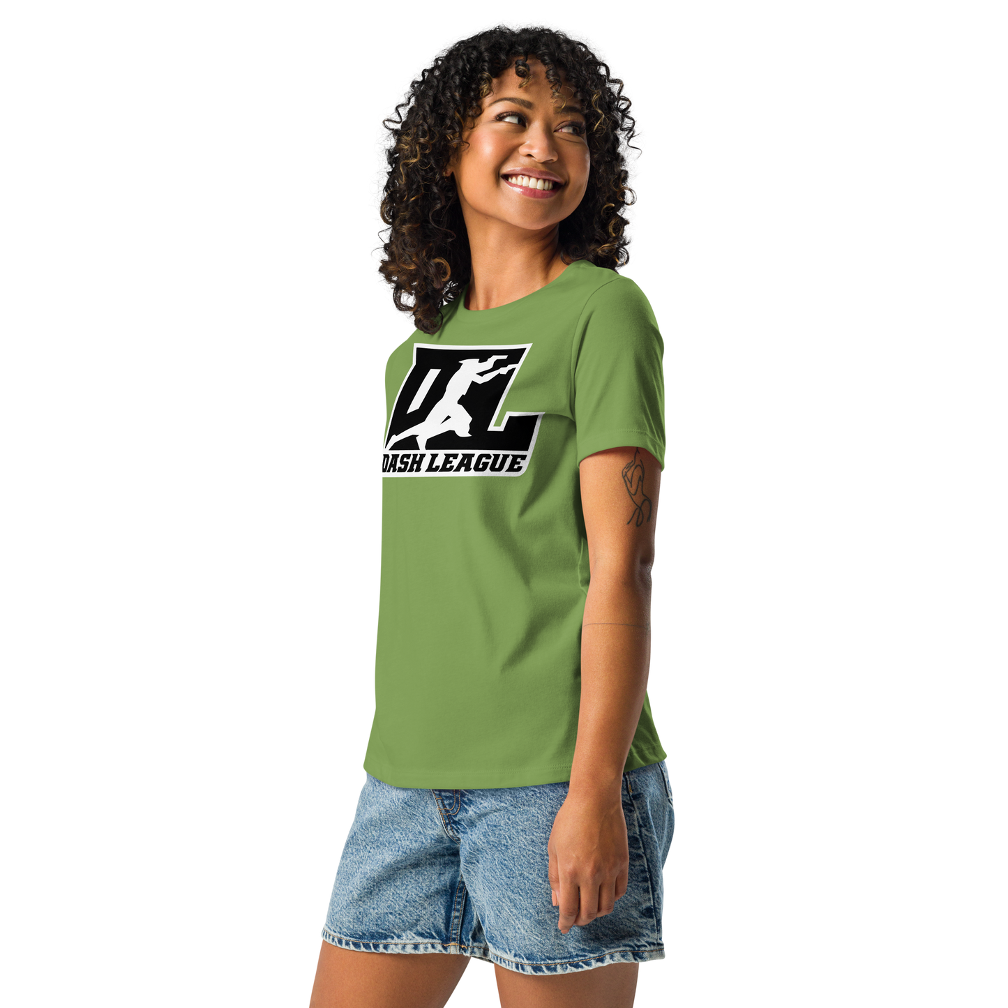 Camiseta holgada para mujer en color negro con logotipo DL en contorno blanco