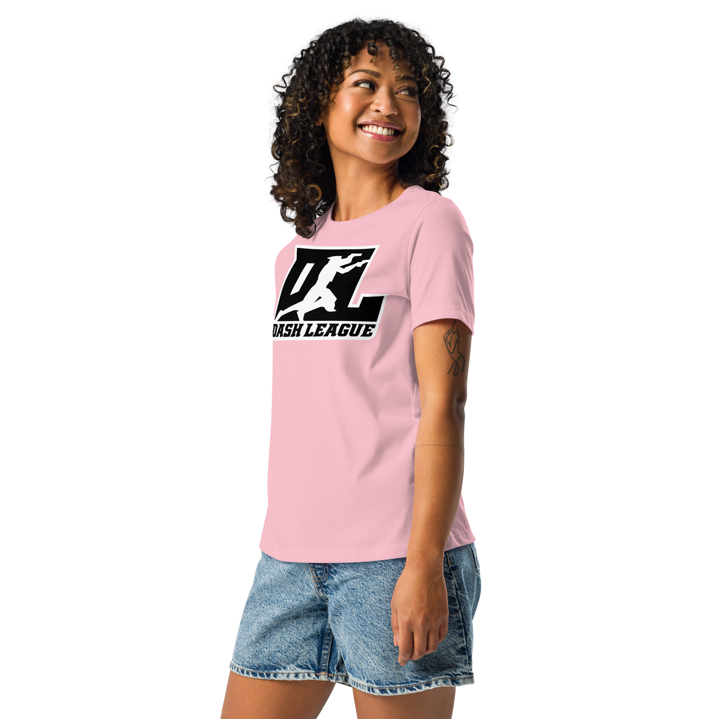 Camiseta holgada para mujer en color negro con logotipo DL en contorno blanco