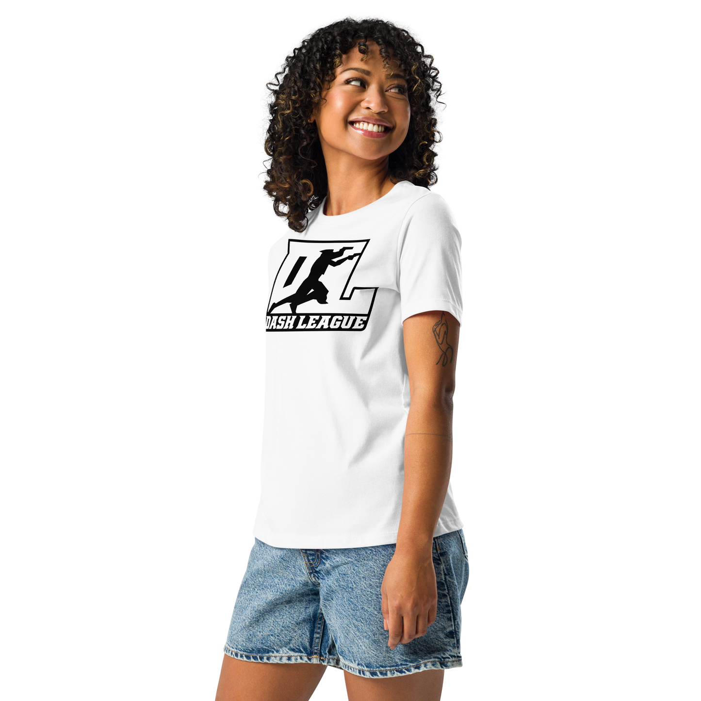 T-shirt décontracté pour femme avec contour noir et logo DL
