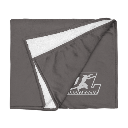 Sherpa Blanket White Outline DL Logo