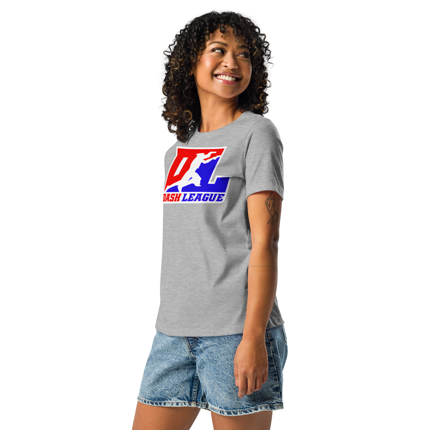 Camiseta relajada para mujer en color blanco con el logotipo DL